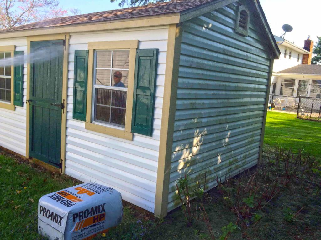 73507-side-view-shed-mold-on-side