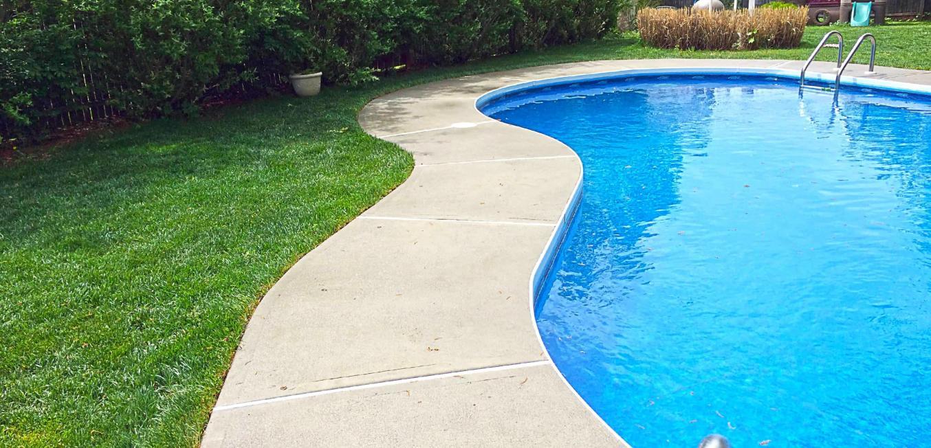 Power wash pool walkway, patio, & siding in Raritan NJ Flash Power Washing LLC