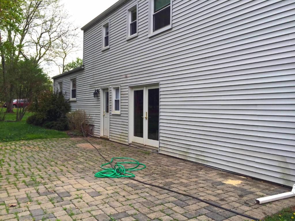 74503-before-power-washing-patio-siding
