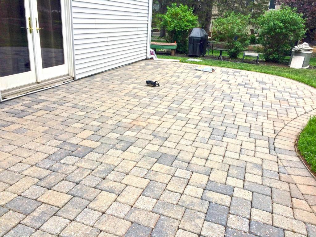 74506-leveled-pavers-weed-removal-patio