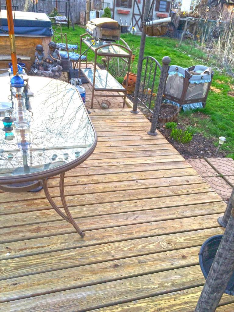75810-after-power-washing-deck