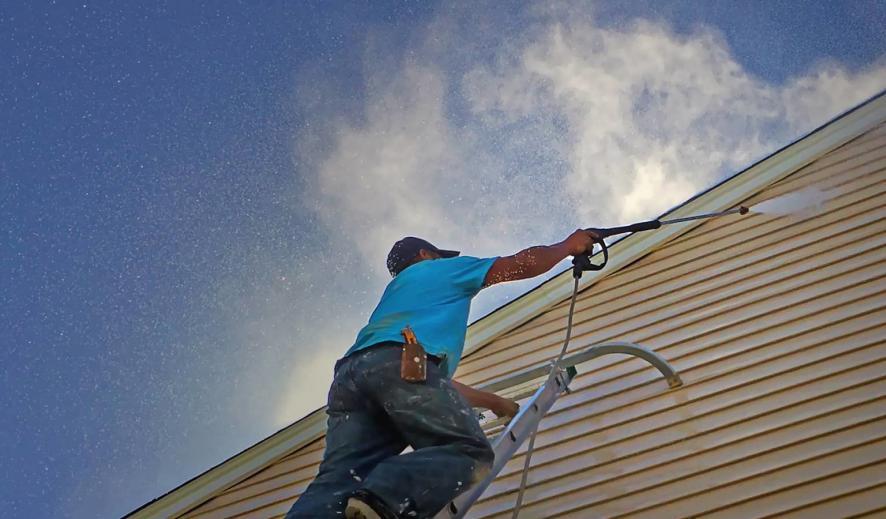 Cleaning Siding